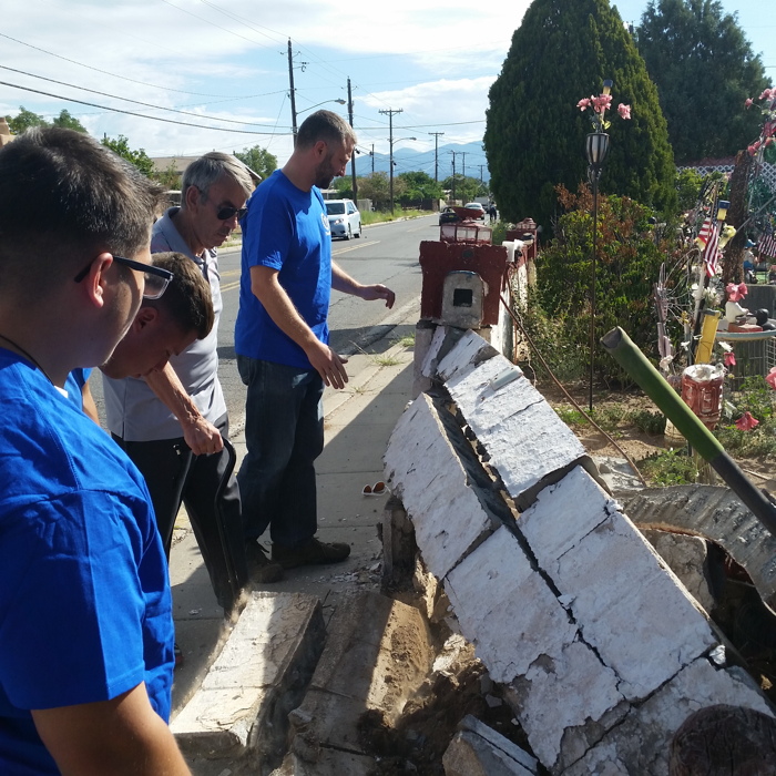 ¡YouthWorks! crew helps repair "Garden of Love."